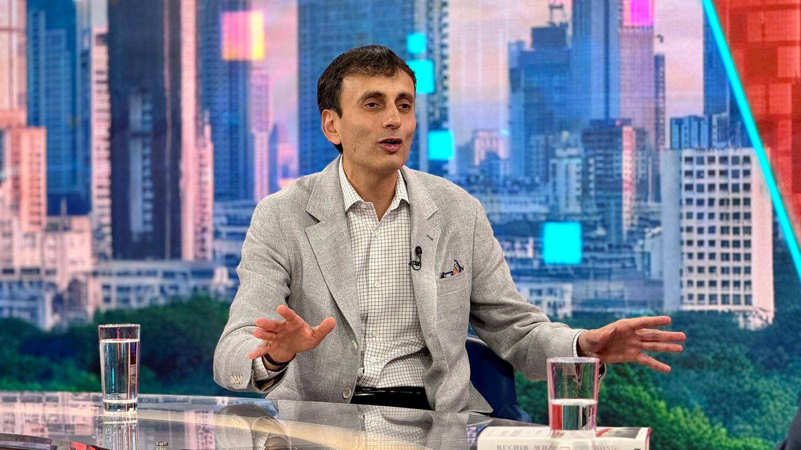 AI Frenzy 'Most Hated Bubble In History', Says Ruchir Sharma; Sees Four Red Flags